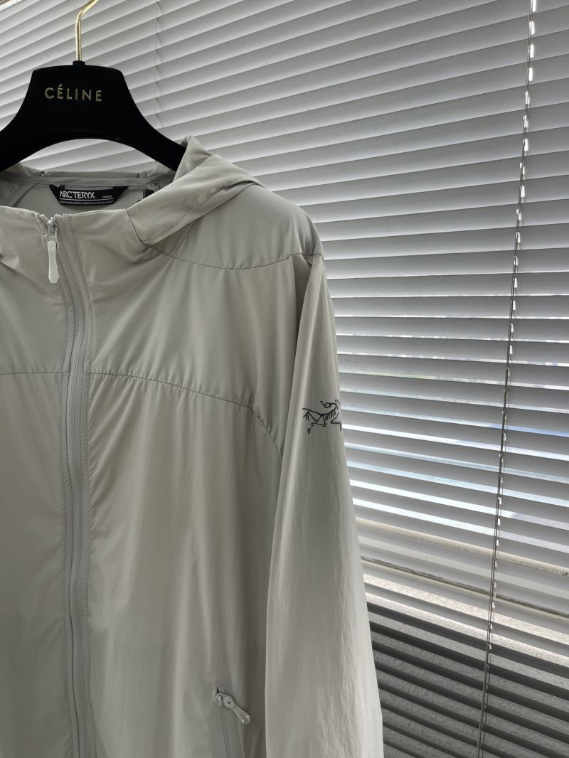 Arcteryx Sunscreen Jacket